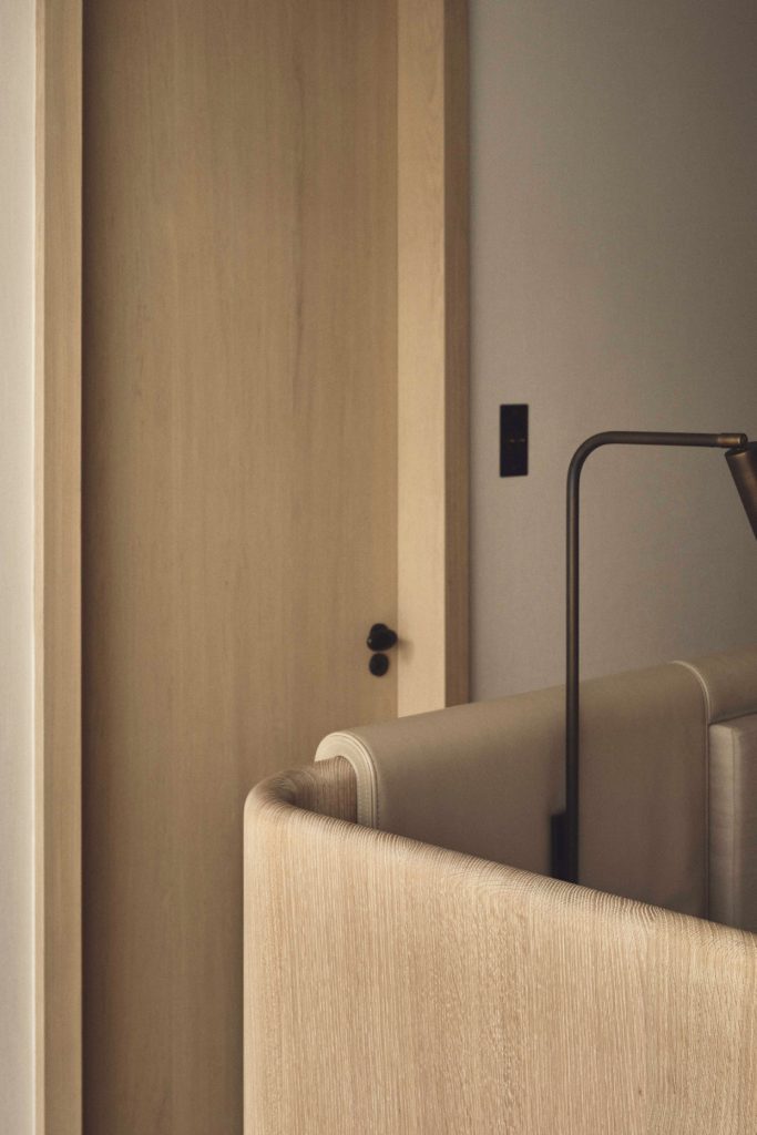 Hill Harvey-Wood - Knightsbridge Apartment Bedhead